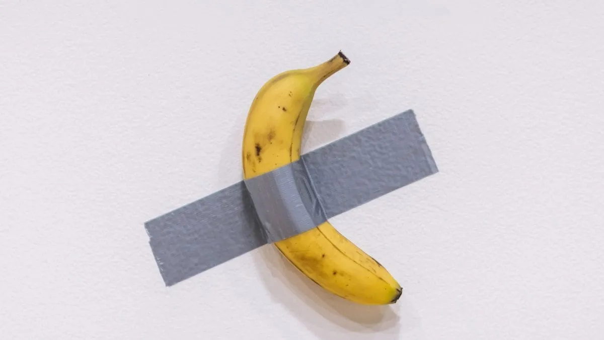 La Banana da 6,2 Milioni di Dollari: Maurizio Cattelan Scandisce il Mercato dell'Arte!