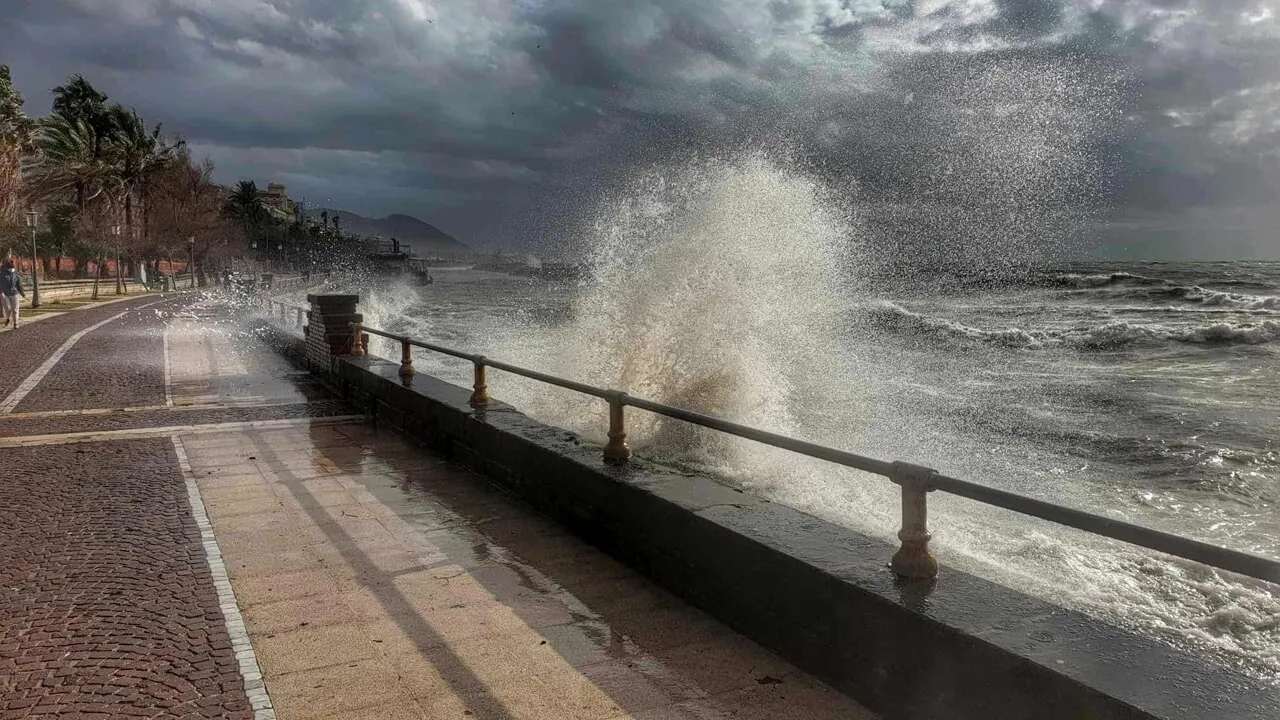 Meteo Domani: Preparati a Tempeste e Neve! Scopri Cosa Aspettarti!