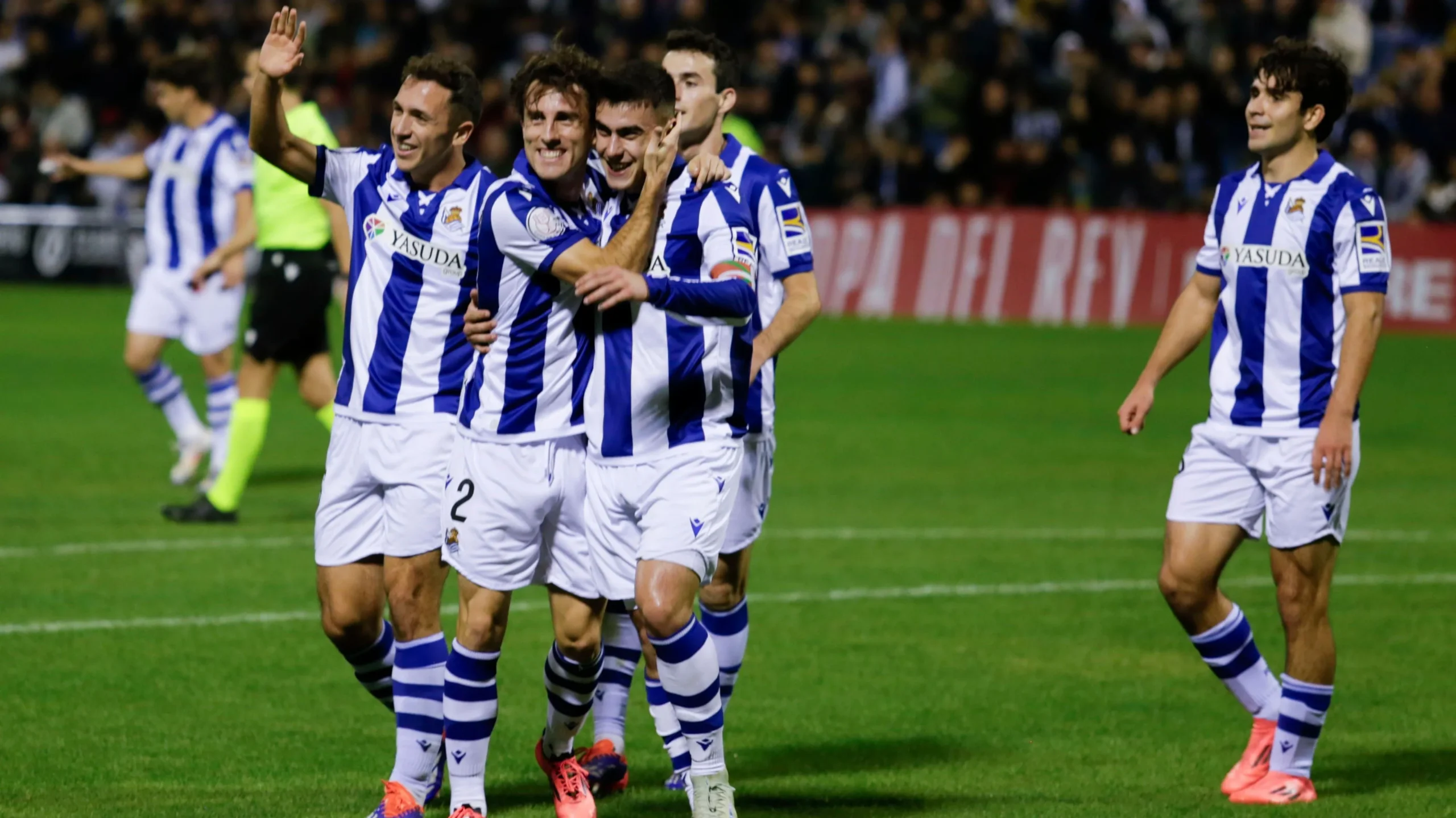 Real Sociedad Surprese Jove Español: Una Vittoria Schiacciante nella Copa del Rey!