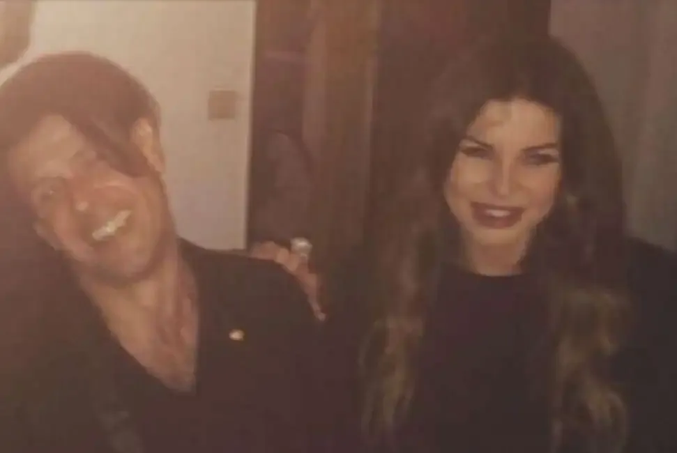 Alba Parietti: "Basta Insulti sui Social! Ecco la Mia Battaglia Contro gli Hater!"