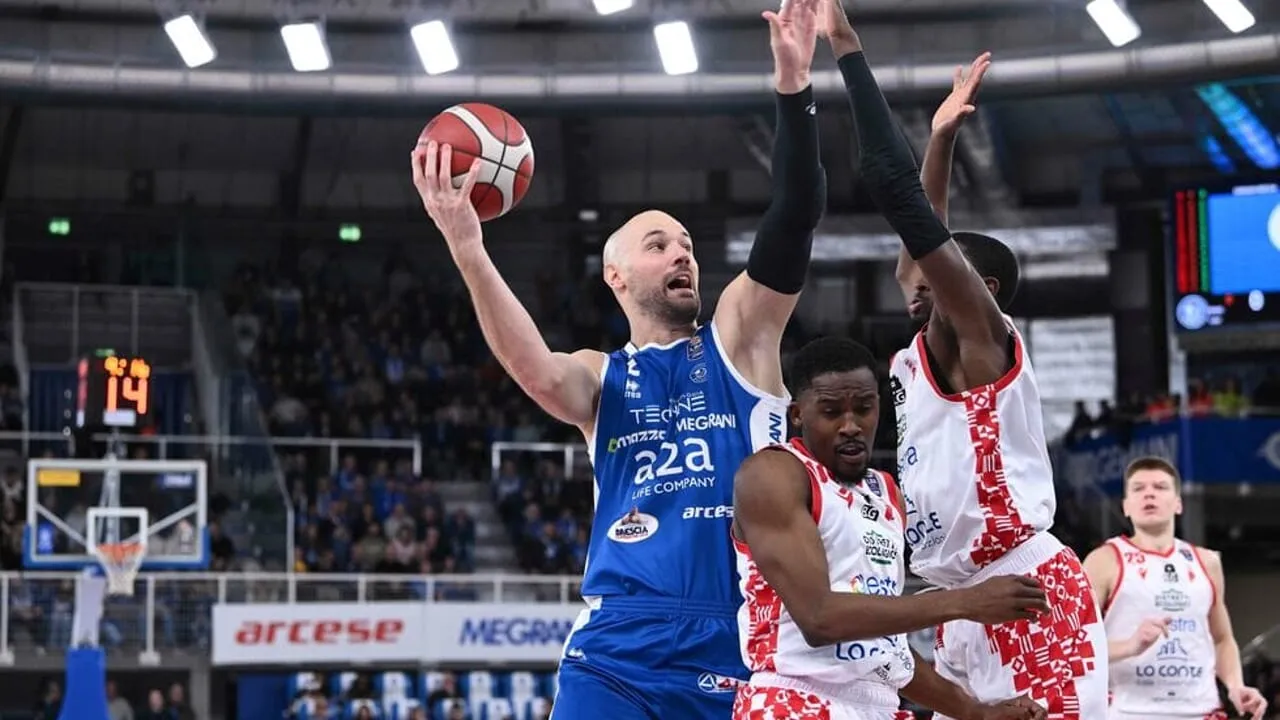 Brescia vs Pistoia: La Sfida Che Sta Accendendo l'Italia!