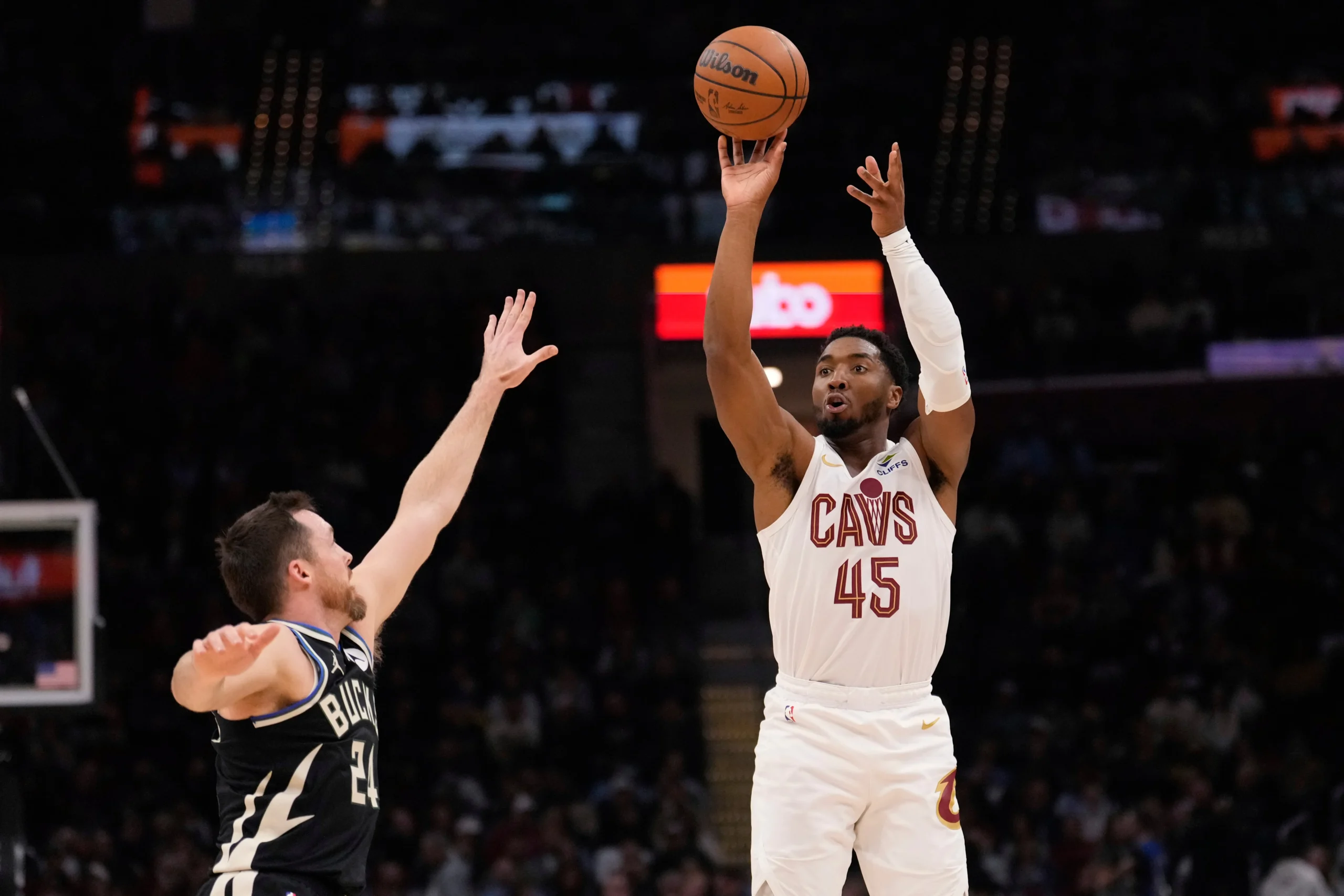 Cavaliers Dominano i Bucks: Una Vittoria Schiacciante da 124-101!