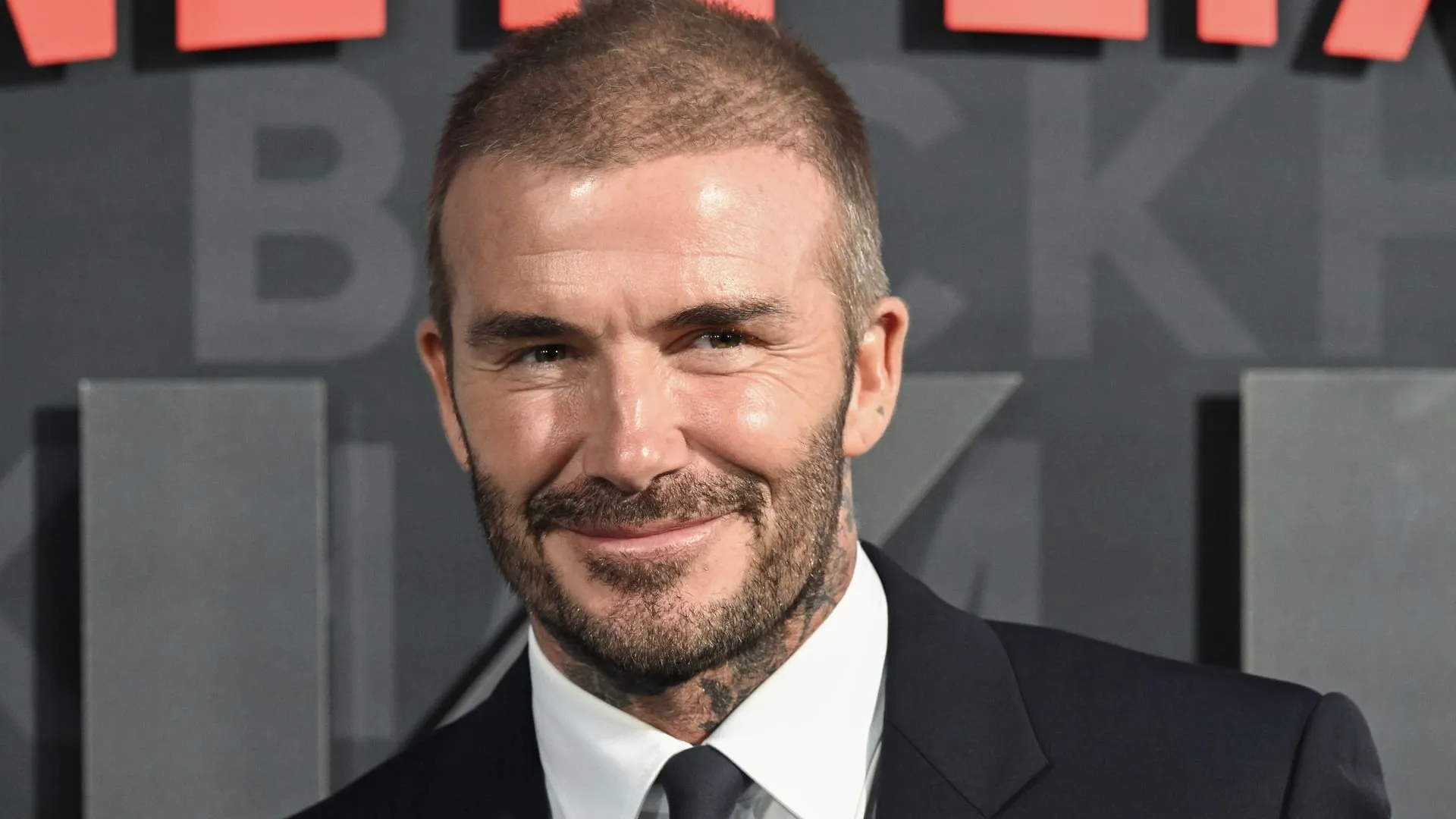 David Beckham: Scopri il Segreto dei Suoi Nuovi Integratori Anti-Età!