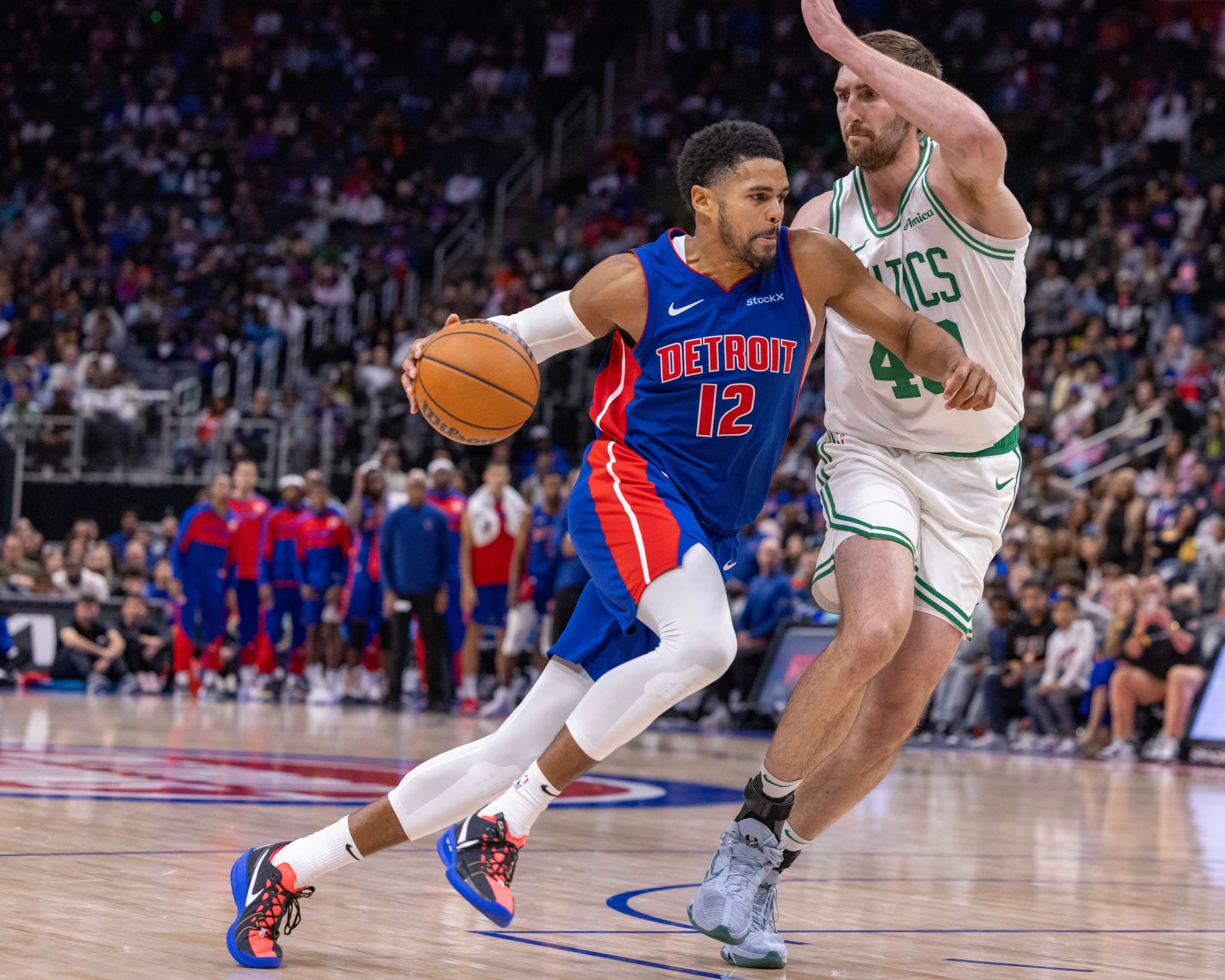 Infortuni e sorprese: i Celtics sfidano i Pistons in una notte da brividi!