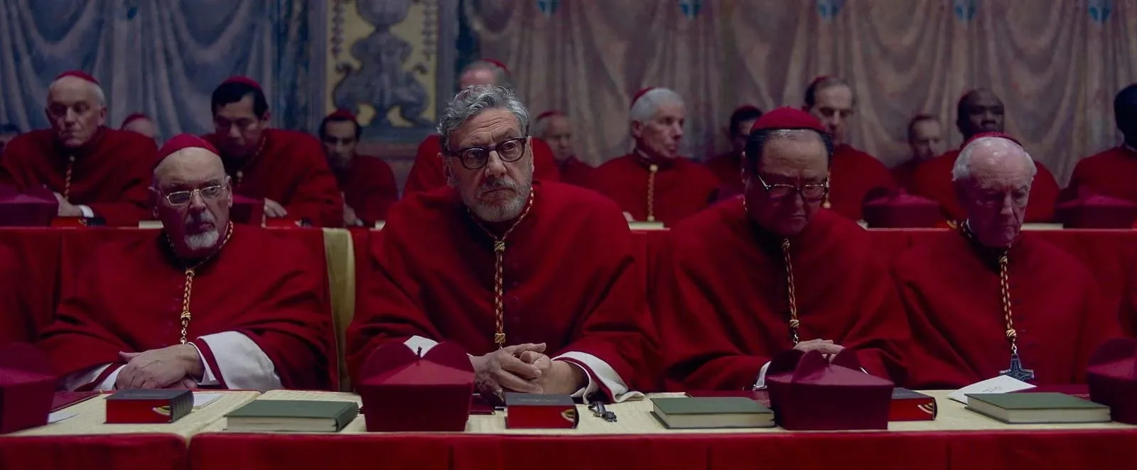 Intrighi Vaticani: Scopri il Segreto del Nuovo Film 'Conclave'!