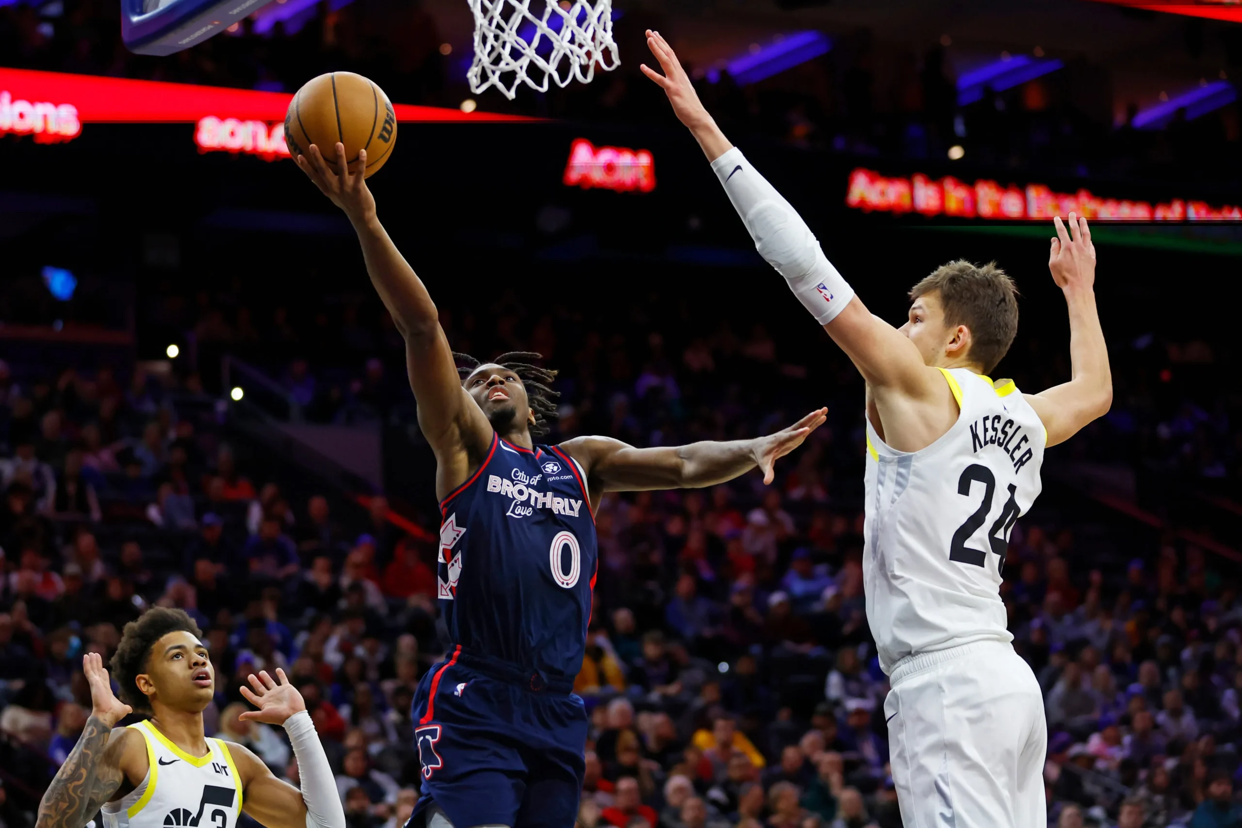 Jazz vs Sixers: La Sfida che Sta Accendendo il Basket Italiano!