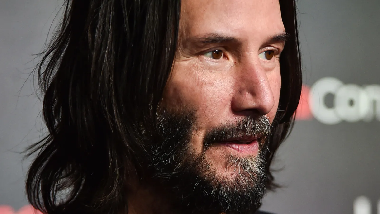 Keanu Reeves: Il Segreto della Sua Umiltà che Stupisce Tutti!