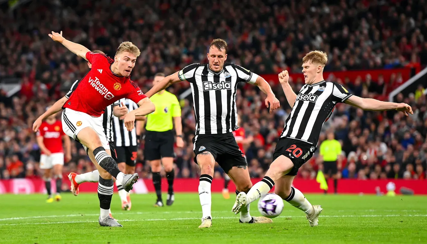 Manchester United vs Newcastle: Chi Dominerà il Campo Oggi?