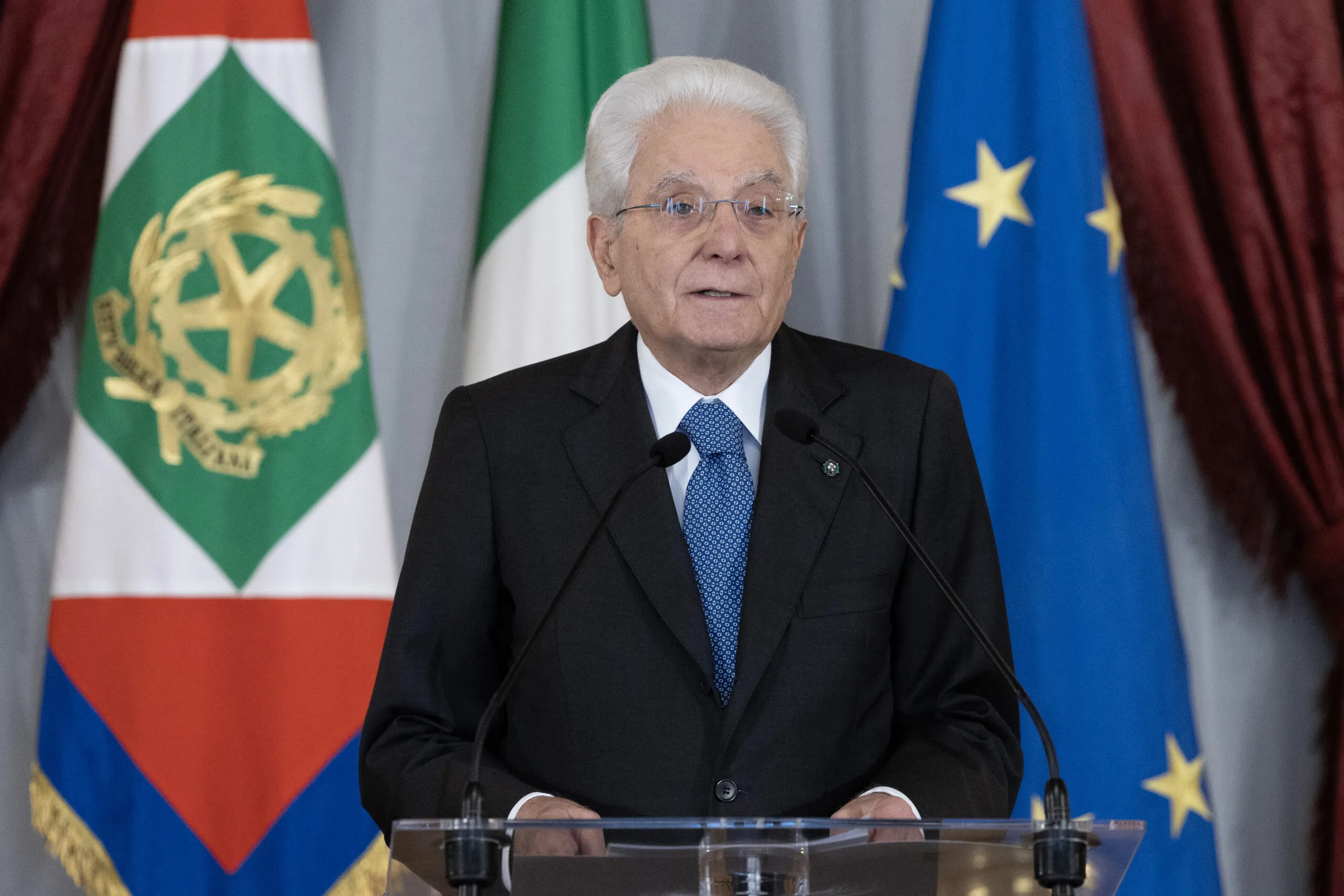 Mattarella: Dieci Anni di Speranza e Dialogo, Cosa Aspettarci nel Futuro?