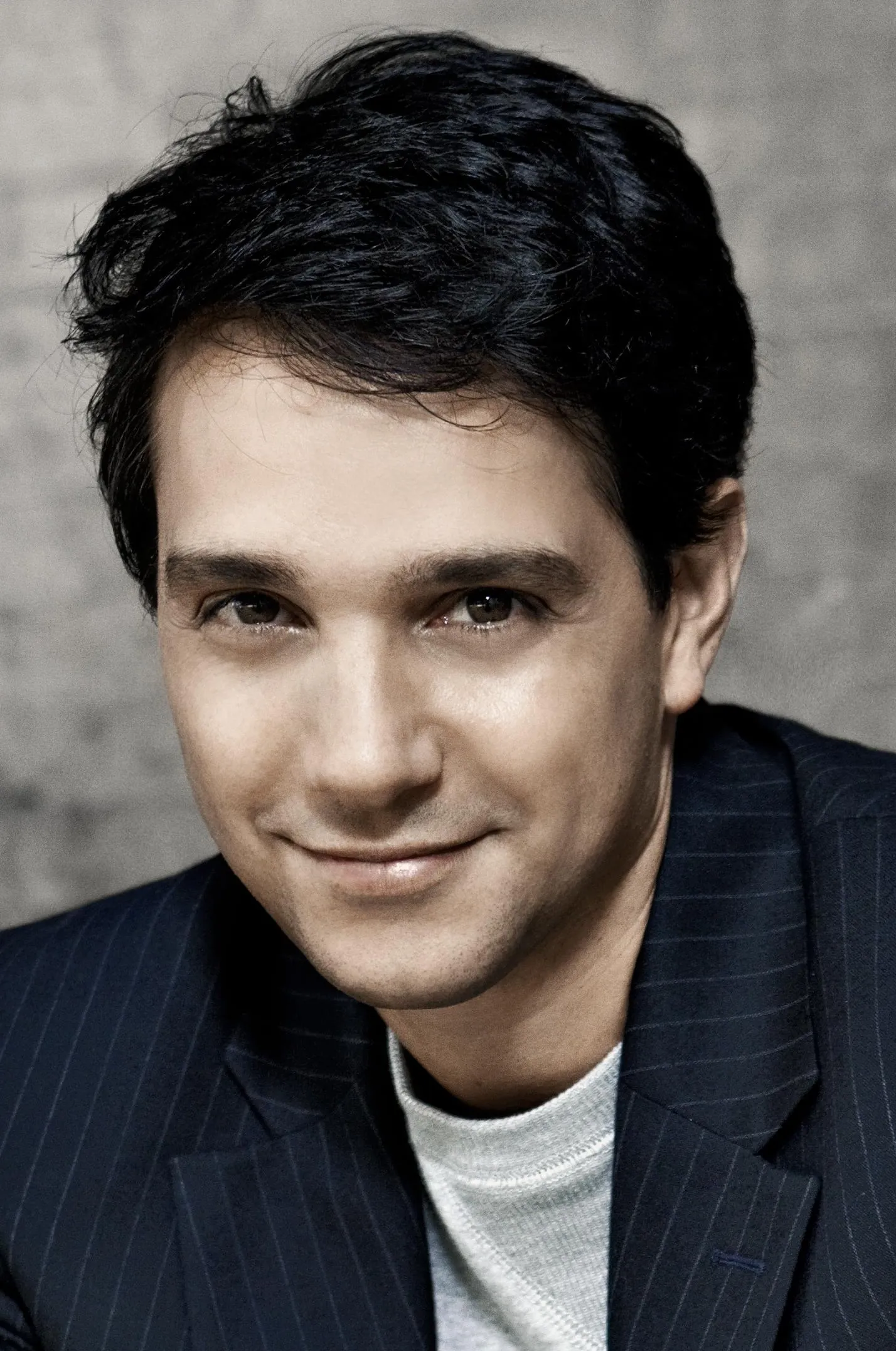 Ralph Macchio: Il Ritorno Inaspettato che Sta Sconvolgendo l'Italia!