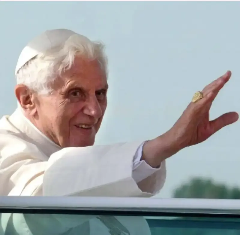 Ratzinger Rivela: Le Ultime Riflessioni che Sconvolgono il Cristianesimo!