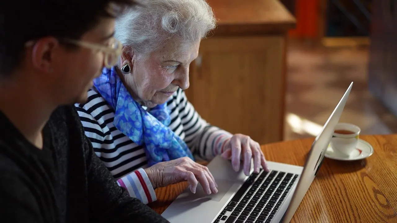 Scopri il Nuovo Cedolino INPS: Cosa Cambia per le Pensioni a Gennaio 2025!