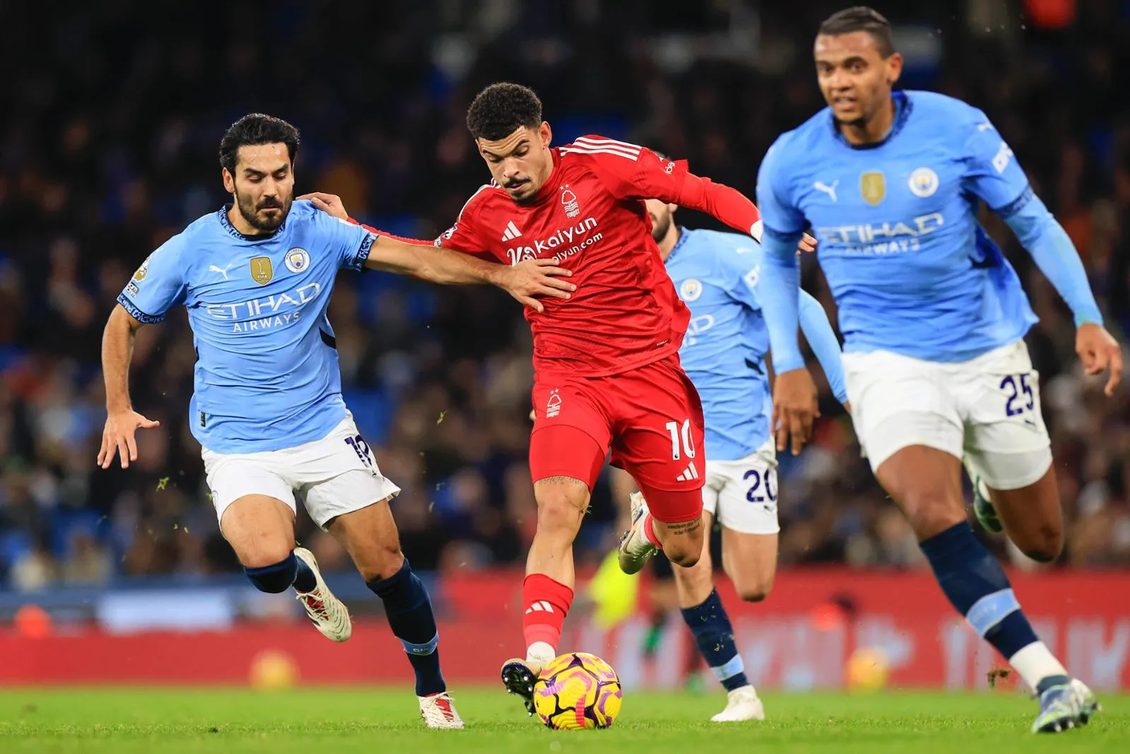 Scopri perché il Boxing Day sta conquistando l'Italia: Tradizioni e sorprese!