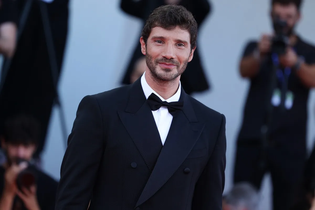 Stefano De Martino: I Segreti di una Vita Straordinaria Svelati!