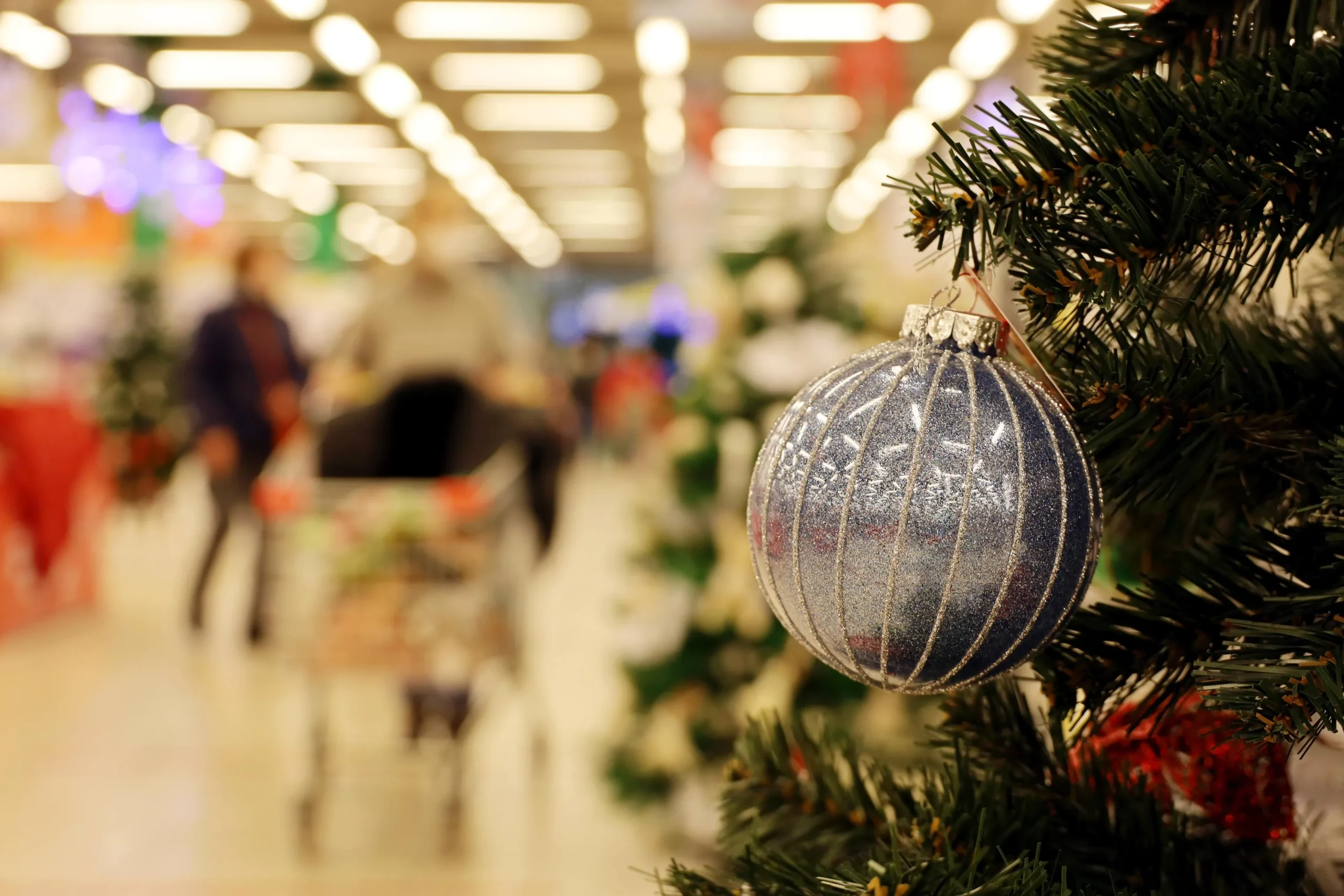 Supermercati Aperti a Santo Stefano: Scopri Dove Fare Shopping Oggi!