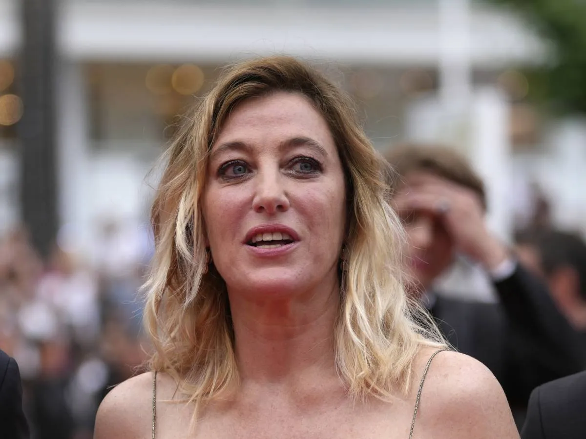 Valeria Bruni Tedeschi: "Ho provato tutto, anche le droghe!" - La verità shock in TV