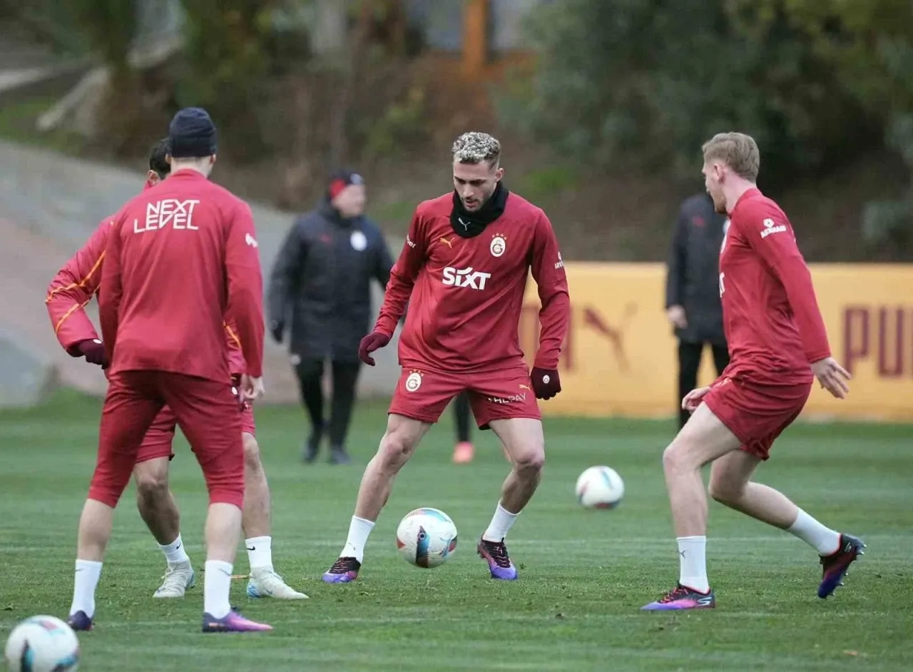 Galatasaray vs Göztepe: La Sfida che Sta Accendendo l'Italia!