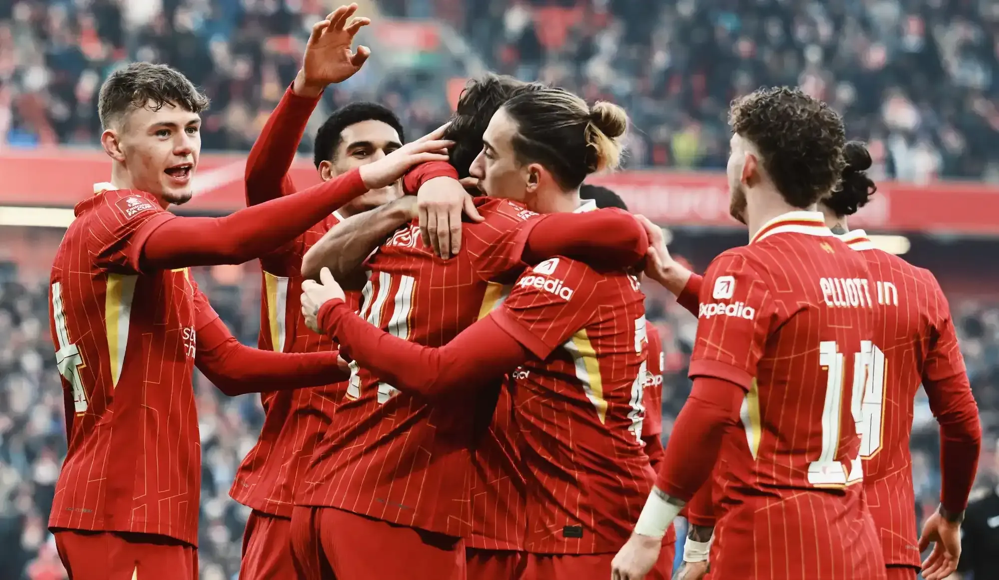 Incredibile Battaglia al City Ground: Nottingham Forest Surclassa il Liverpool!