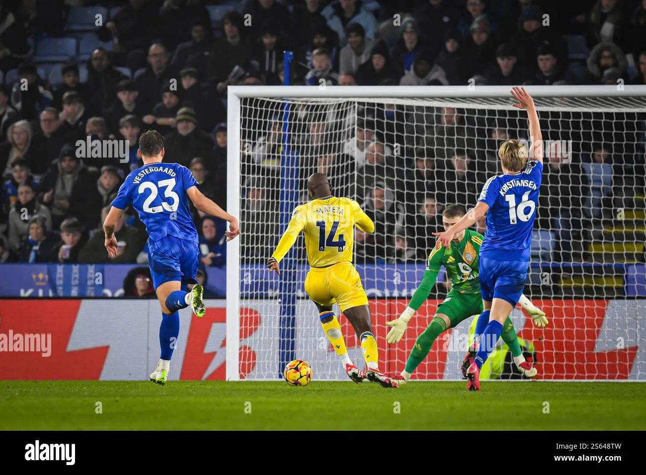 Leicester City vs Crystal Palace: Chi Dominerà il Campo Oggi?