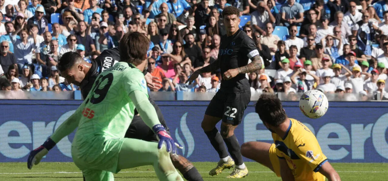 Marco Carnesecchi: Il Portiere che Sta Conquistando l'Italia!