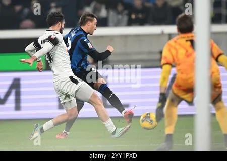 Mateo Retegui: Il Nuovo Fenomeno del Calcio Italiano che Sta Conquistando Tutti!