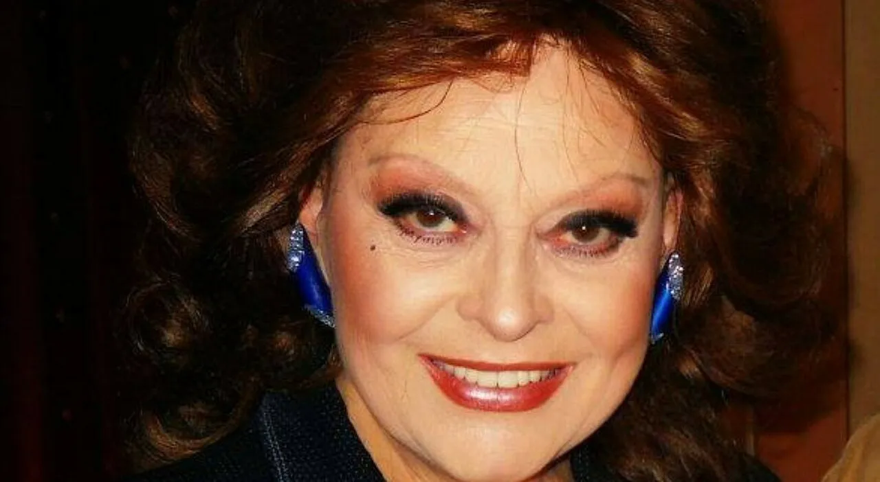 Angela Luce: La Star del Momento che Sta Conquistando l'Italia!