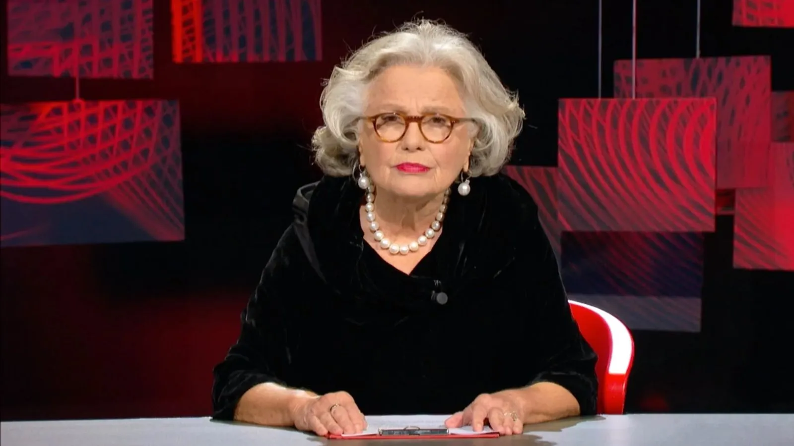 Franca Leosini: La Verità Nascosta che Tutti Stanno Cercando!