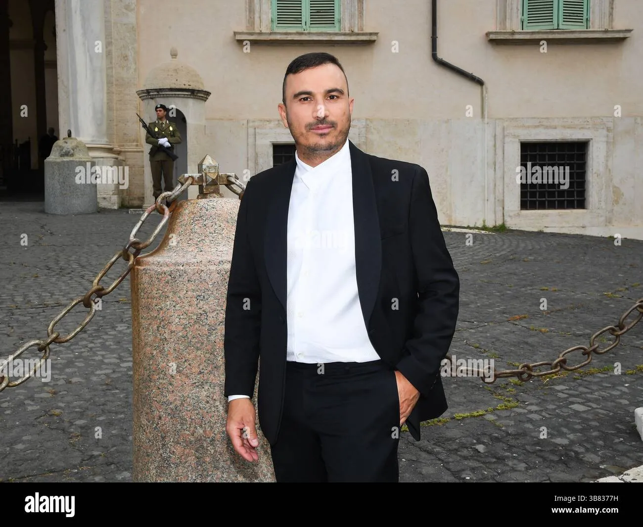 Francesco Di Leva: Il Segreto Svelato che Sta Conquistando l'Italia!