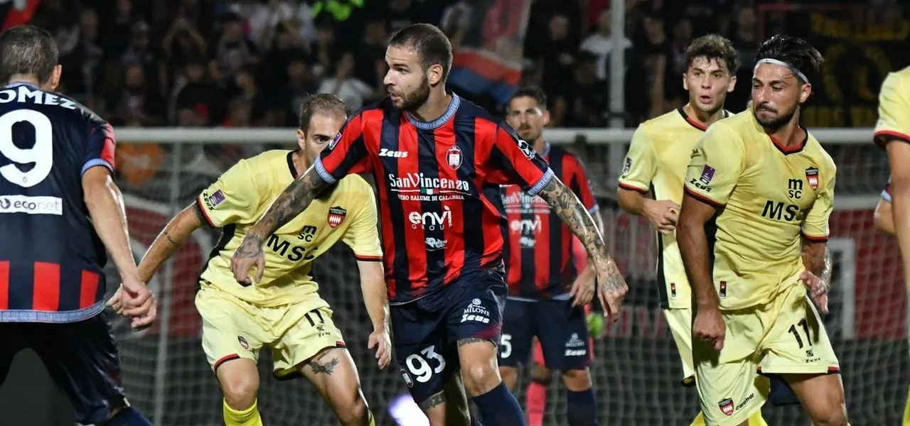 Playoff in Fiamme: Crotone Sfida la Juventus U23 per un Posto in Serie B!