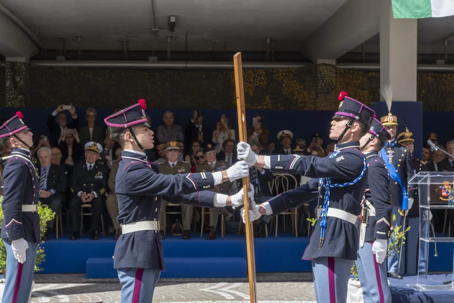 San Leone: La Rivelazione che Sta Cambiando l'Italia!