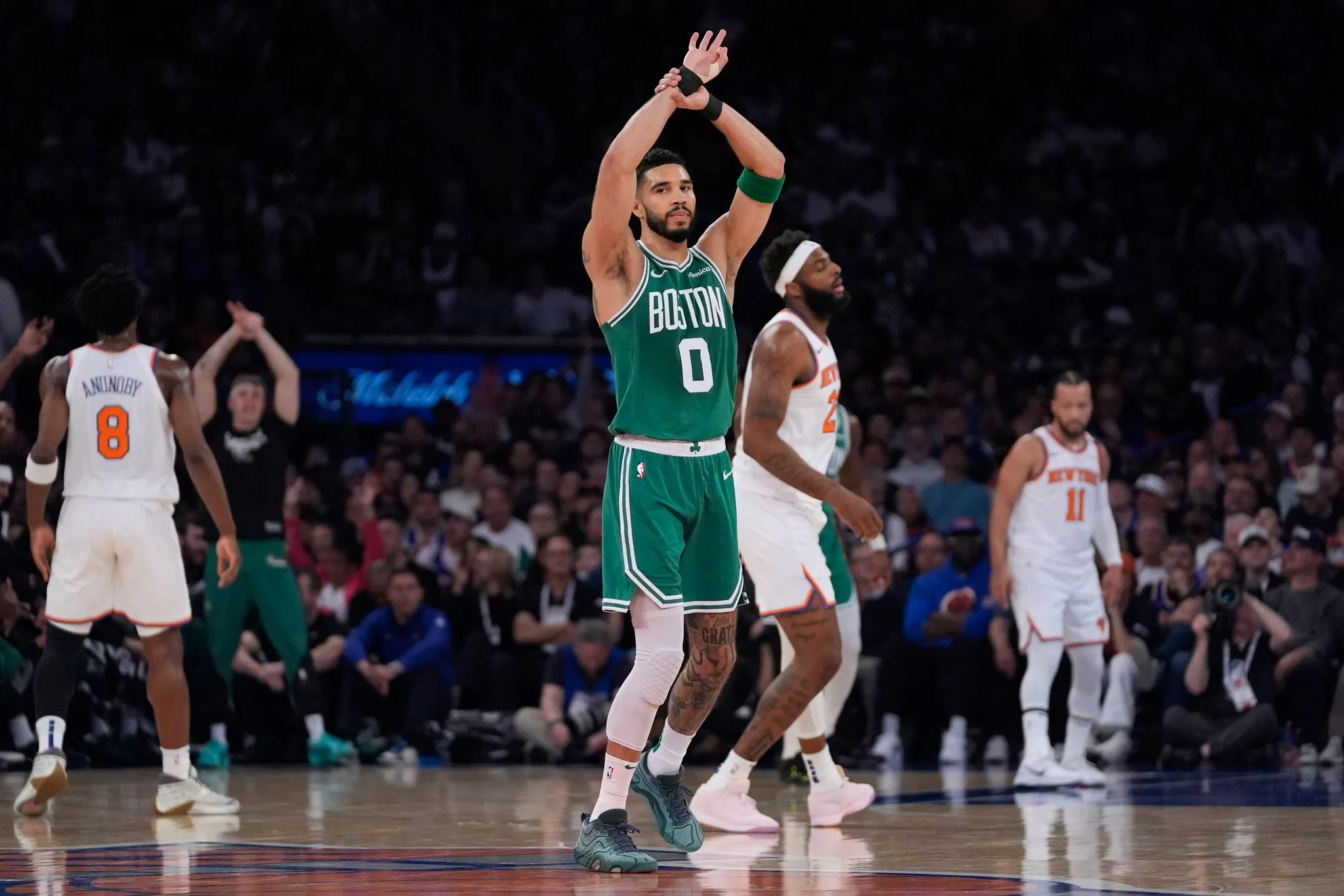 Shock e Sorpresa: I Knicks Dominano i Celtics nella Serie Playoff!